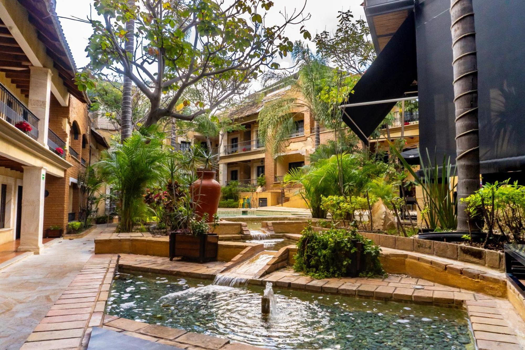 Casa De Adobe Gallery & Luxury Boutique Oaxaca Exterior photo